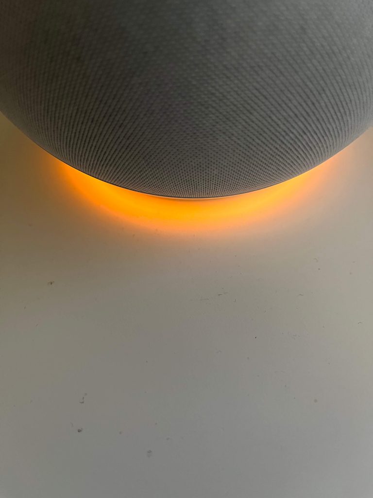 Luz naranja Alexa